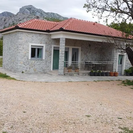 Anica Kuk * Starigrad Paklenica