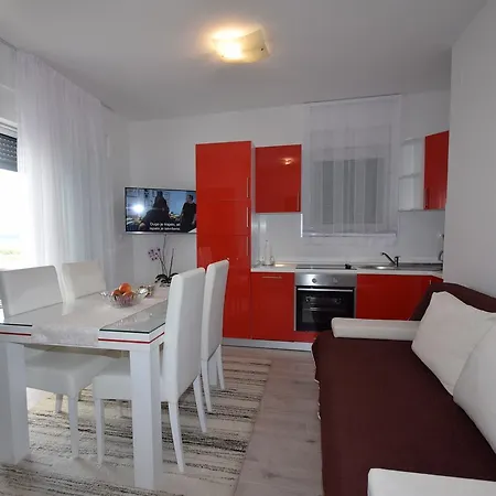 Anica Kuk Lejlighed Starigrad Paklenica