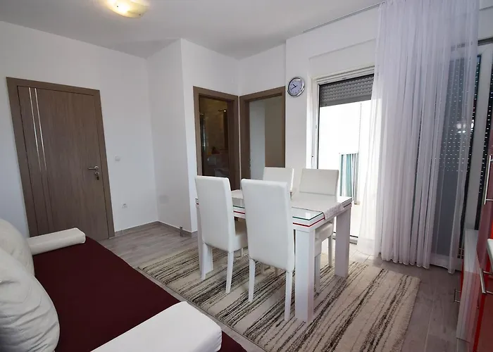 Apartment Anica Kuk